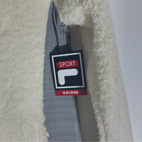 FILA Sport Tru-Dry & Tru-Warm Faux Fur Outer Front Pockets Zip Front Jacket XS - Picture 12 of 15